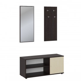 Передпокій Альона, Компаніт