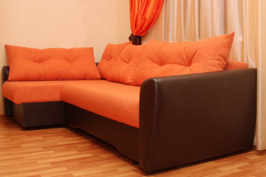 Оранжевые диваны, фото1
